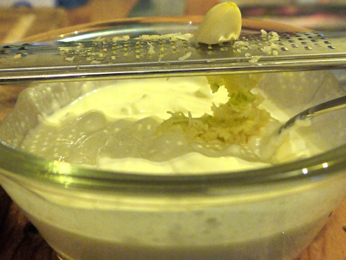 Sellerieschnitzel mit Knobi-Schmand-Dip - Rezept - Bild Nr. 1210