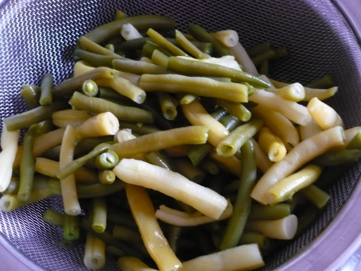 Rezept: Matjes - Bohnen - Salat Bild Nr. 1212 Matjes - Bohnen - Salat - Rezept - Bild Nr. 1212