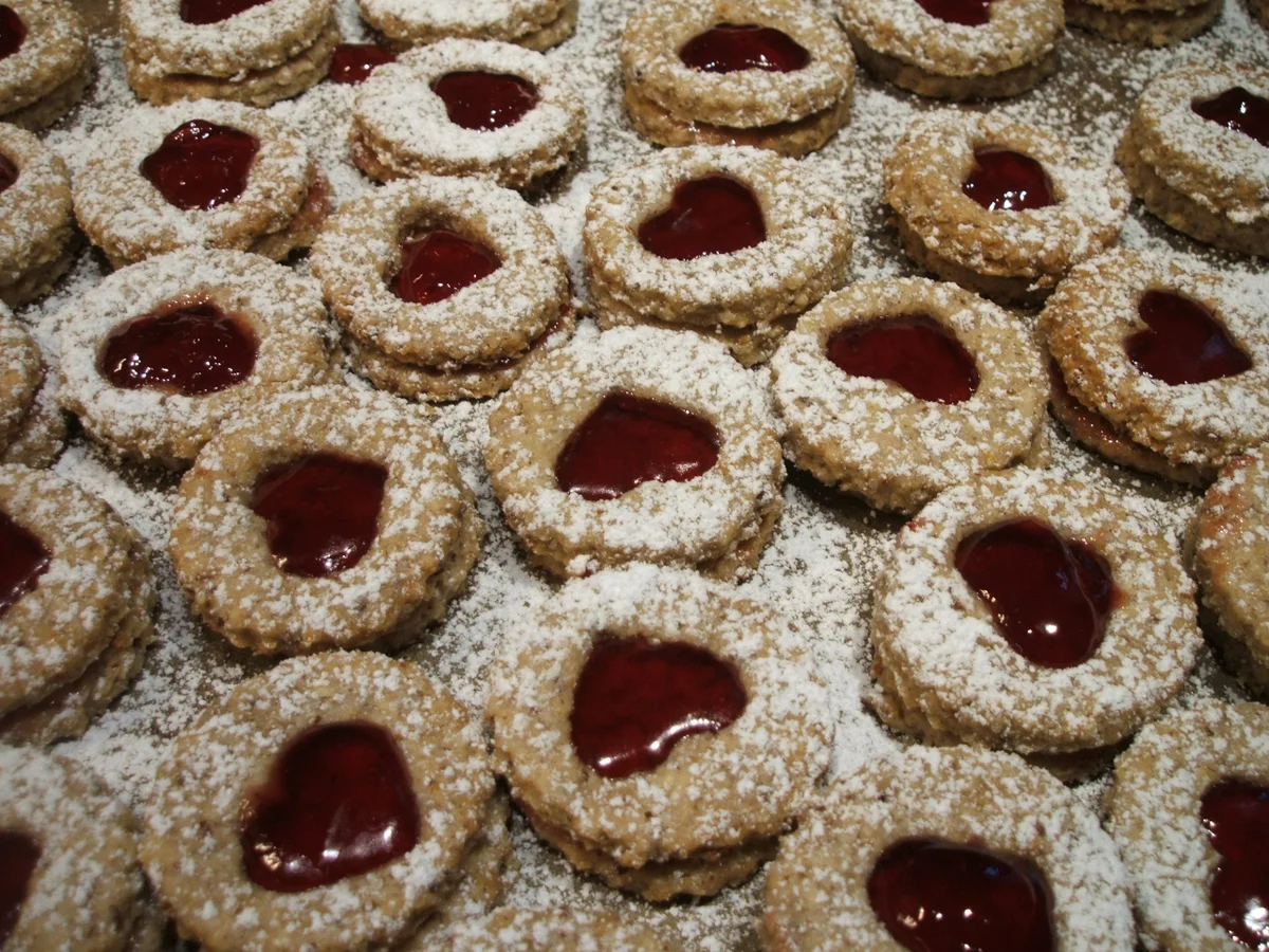 Plätzchen: Linzer Spitzbuben - Rezept - Bild Nr. 1213