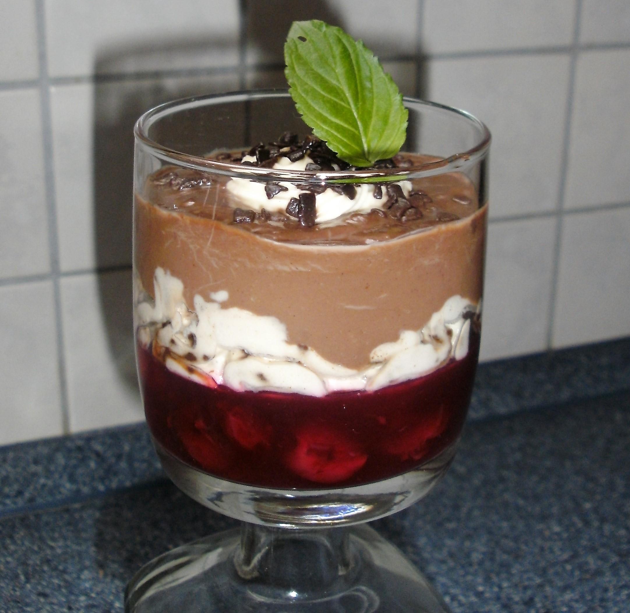 Bilder für Nougat-Kirsch-Dessert - Rezept