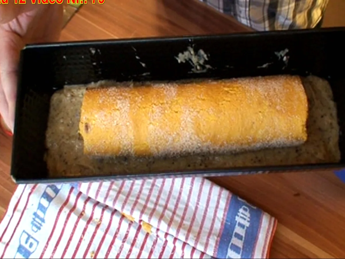 Mazu12, Marmorkuchen-Biskuitrolle mit Marmelade, Zwei Kuchen in Einen - Rezept - Bild Nr. 1208