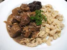 Wild: Wildschweingulasch mit Pilzspätzle - Rezept - Bild Nr. 1222