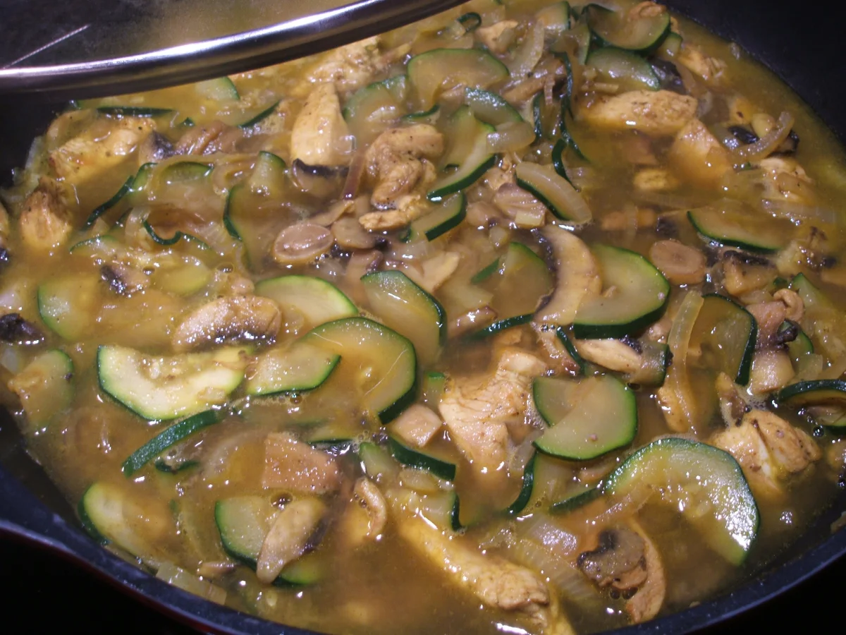 Geflügel: Gemüsecurry mit Hühnerfleisch - Rezept - Bild Nr. 1246