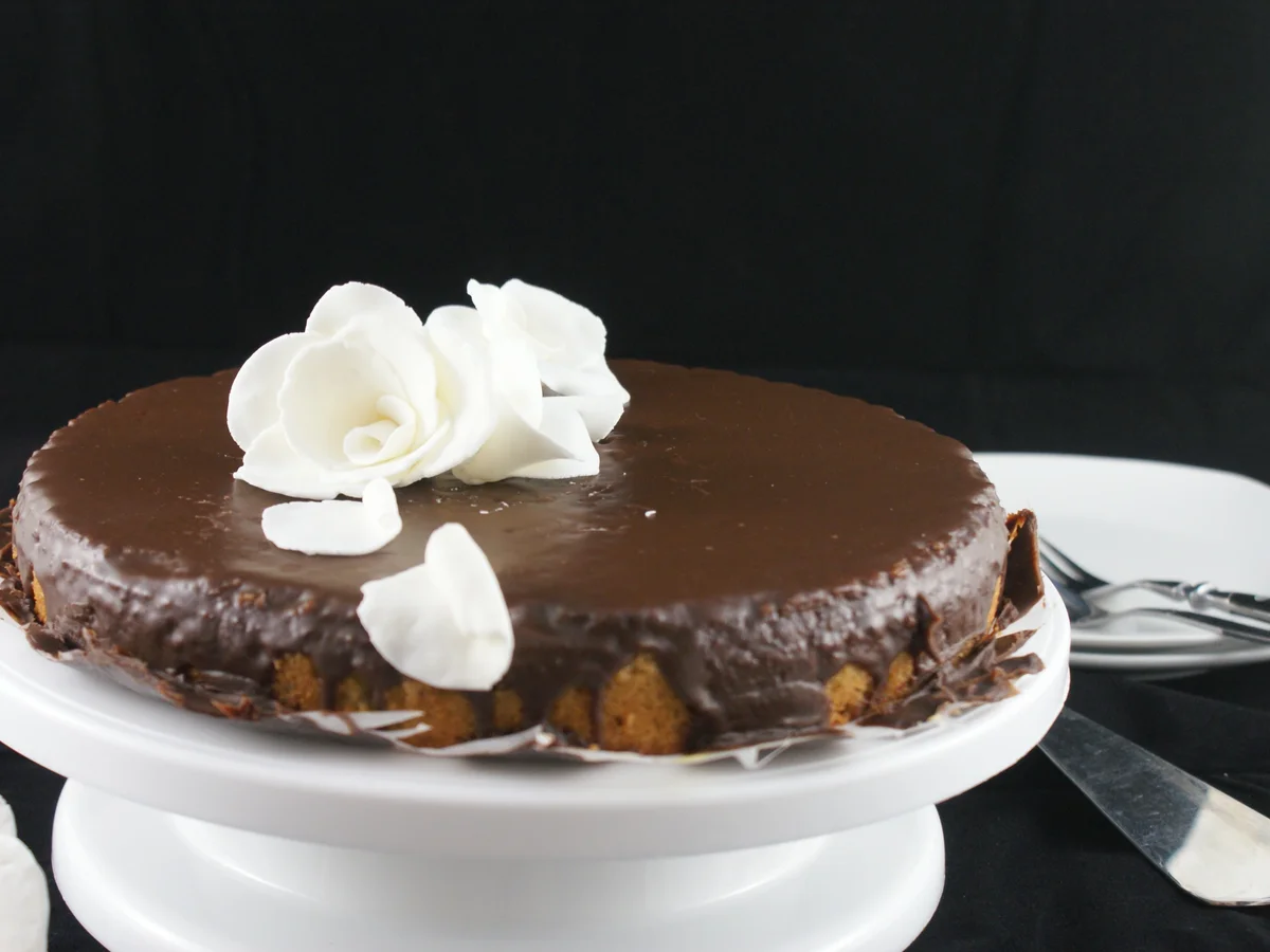 glutenfreie Haselnusstorte mit Marzipan - Rezept - Bild Nr. 1242