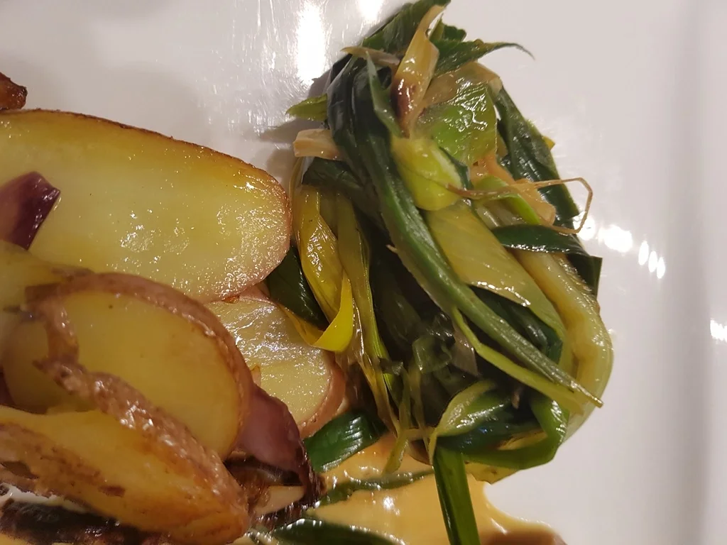 Rezept: Geschmorter Porree Bild Nr. 1246 Geschmorter Porree - Rezept - Bild Nr. 1246