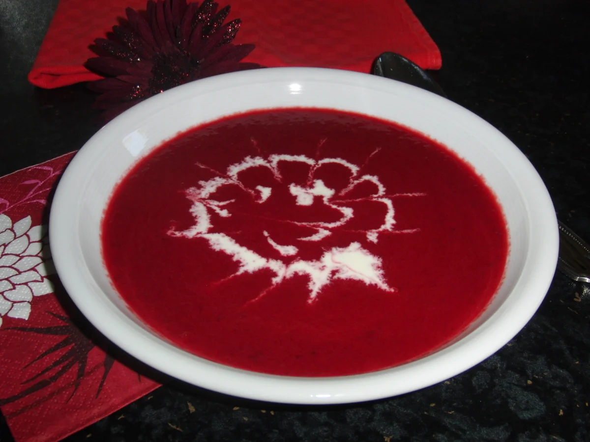 Rezept: ROTE-BETE-SUPPE Bild Nr. 2 ROTE-BETE-SUPPE - Rezept - Bild Nr. 2