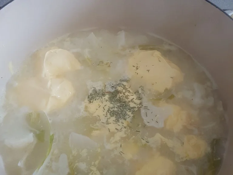 Rezept: Blumenkohl im ganzen gekocht und dann gebraten Bild Nr. 1325 Blumenkohl im ganzen gekocht und dann gebraten - Rezept - Bild Nr. 1325