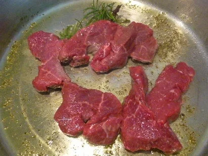 Gemüse - Pilz - Penne - Pfanne mit Rinderfilet - Rezept - Bild Nr. 1285