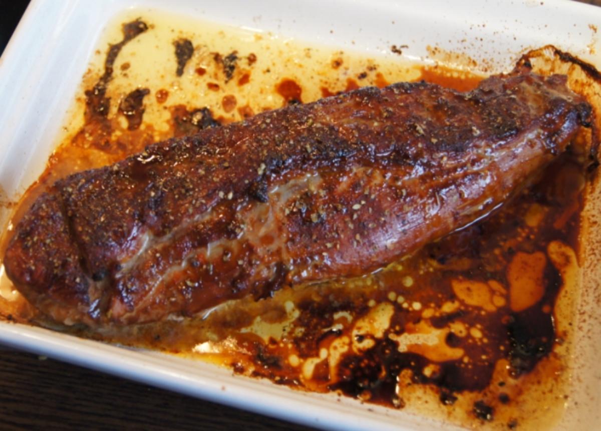 Würziges Schweinefilet mit pikanter Sauce, Brokkoli und knusper Kroketten - Rezept - Bild Nr. 1334