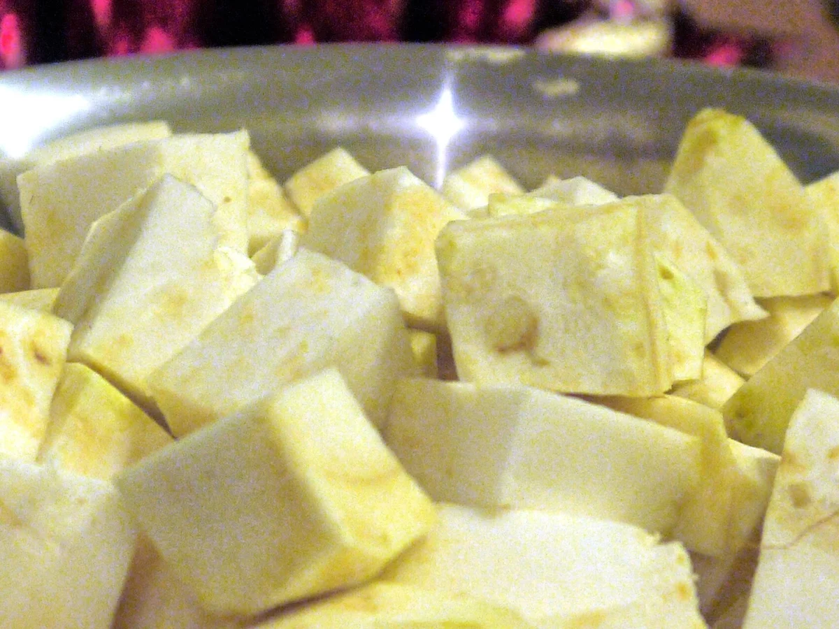 Sellerie-Birnensuppe mit Speck und Croutons - Rezept - Bild Nr. 1339