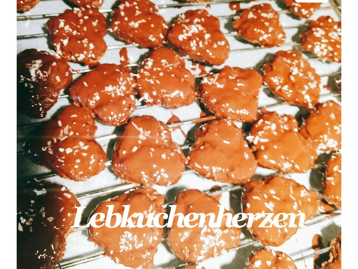 BiNe` S LEBKUCHENHERZEN - Rezept - Bild Nr. 1338