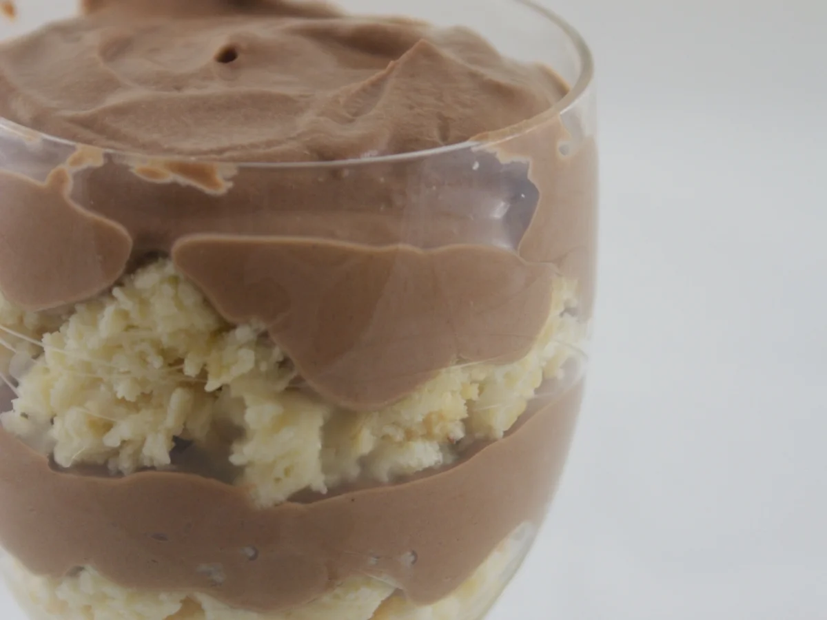 Rezept: Schichtdessert zu Weihnachten - Topfenkuchen mal anders Bild Nr. 1338 Schichtdessert zu Weihnachten - Topfenkuchen mal anders - Rezept - Bild Nr. 1338