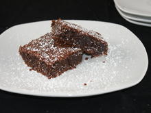glutenfreie Brownies mit Roter Beete und Basilikum - Rezept - Bild Nr. 1356