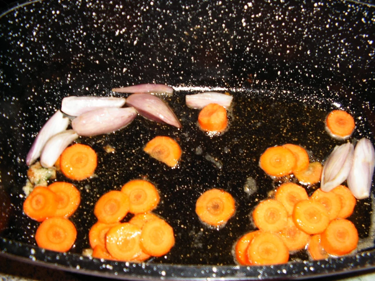 Gefülltes Perlhuhn - Rezept - Bild Nr. 1363