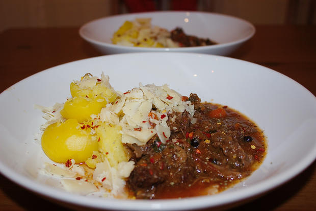 Ragout vom Ochsenschwanz - Rezept mit Bild - kochbar.de