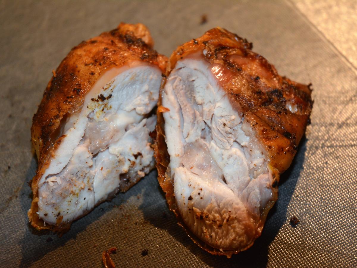 Hähnchenschenkel ohne Knochen, klar vom Grill von b20_hildesheim