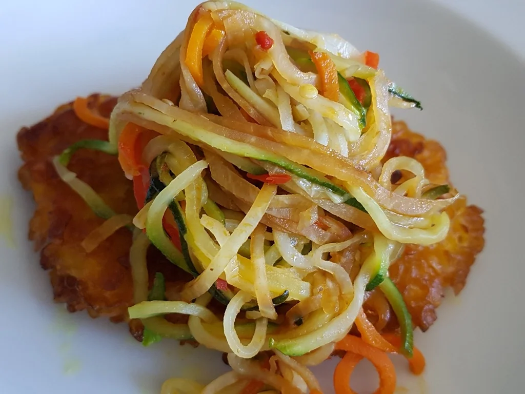 Gemüsespaghetti "Zoodles" (z.b. mit Geflügel-Schnitzel) - Rezept - Bild Nr. 1380