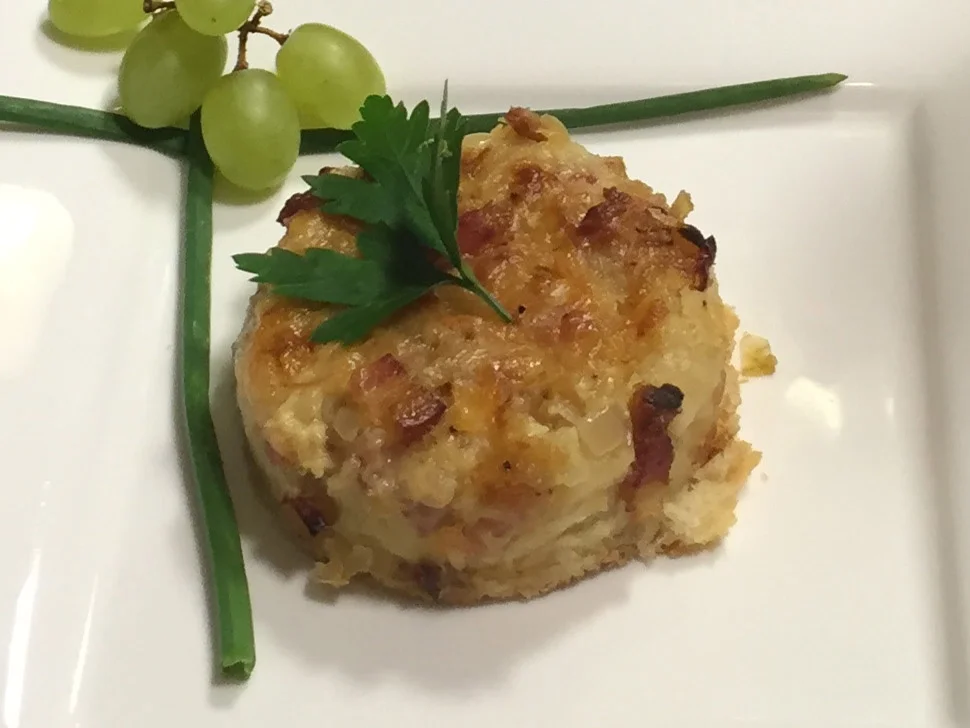 Rezept: Zwiebelkuchen mit Federweißer Zwiebelkuchen mit Federweißer - Rezept