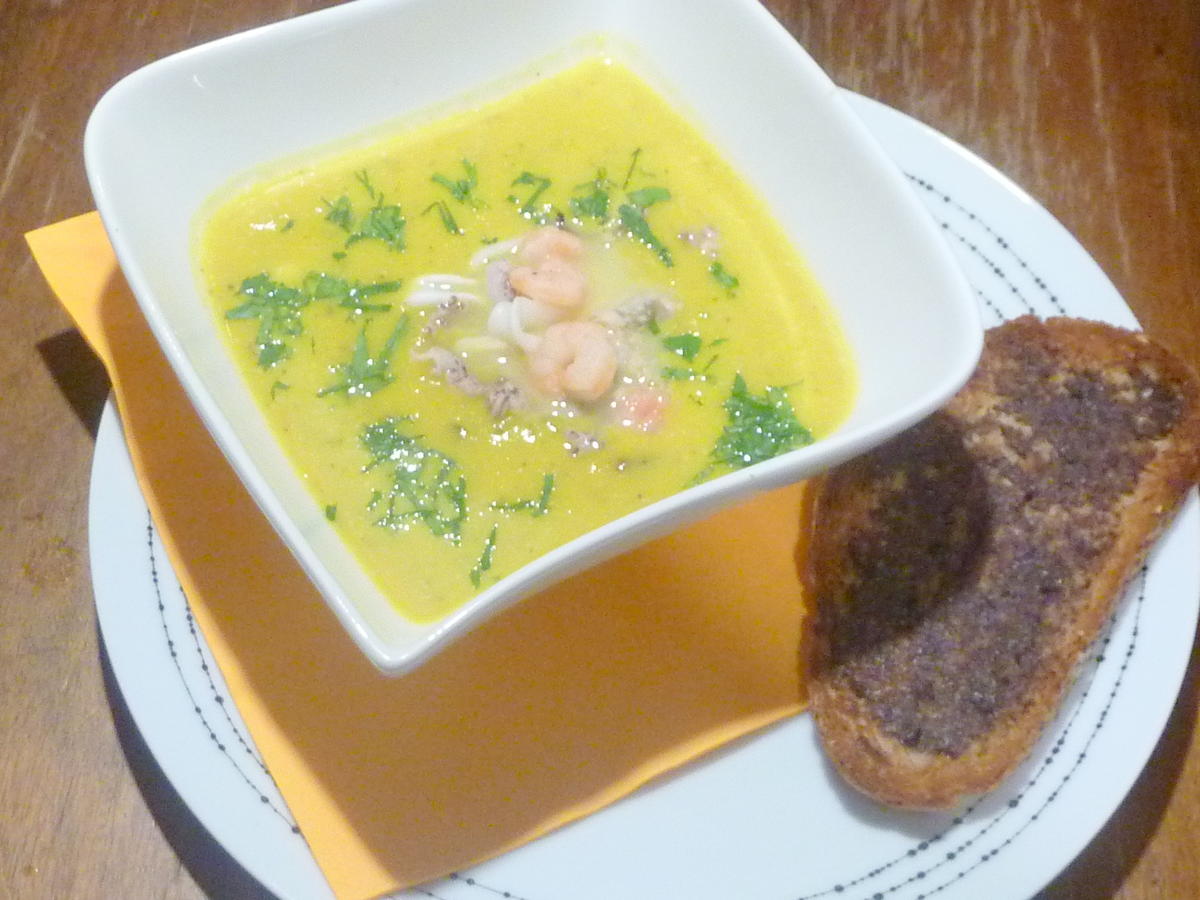 Kürbis Suppe mit Meeresfrüchte - Rezept - Bild Nr. 1372