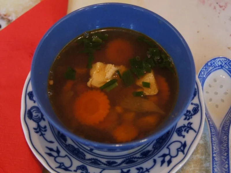 Hühnersuppe mit Gemüse und Eierstich asiatisch gewürzt - Rezept - Bild Nr. 1405