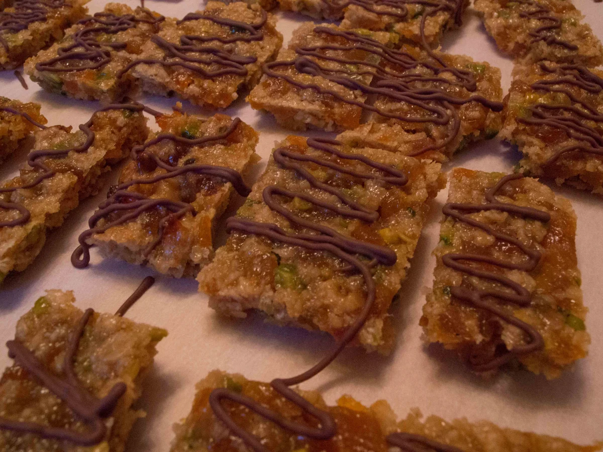 Rezept: Plätzchen: Aprikosenstangen Bild Nr. 1407 Plätzchen: Aprikosenstangen - Rezept - Bild Nr. 1407