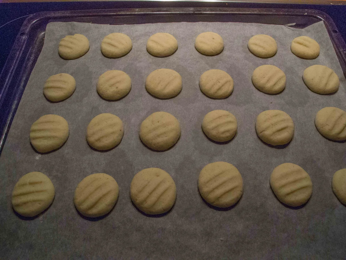 Plätzchen: Schneeflöckchen - Rezept - Bild Nr. 1412