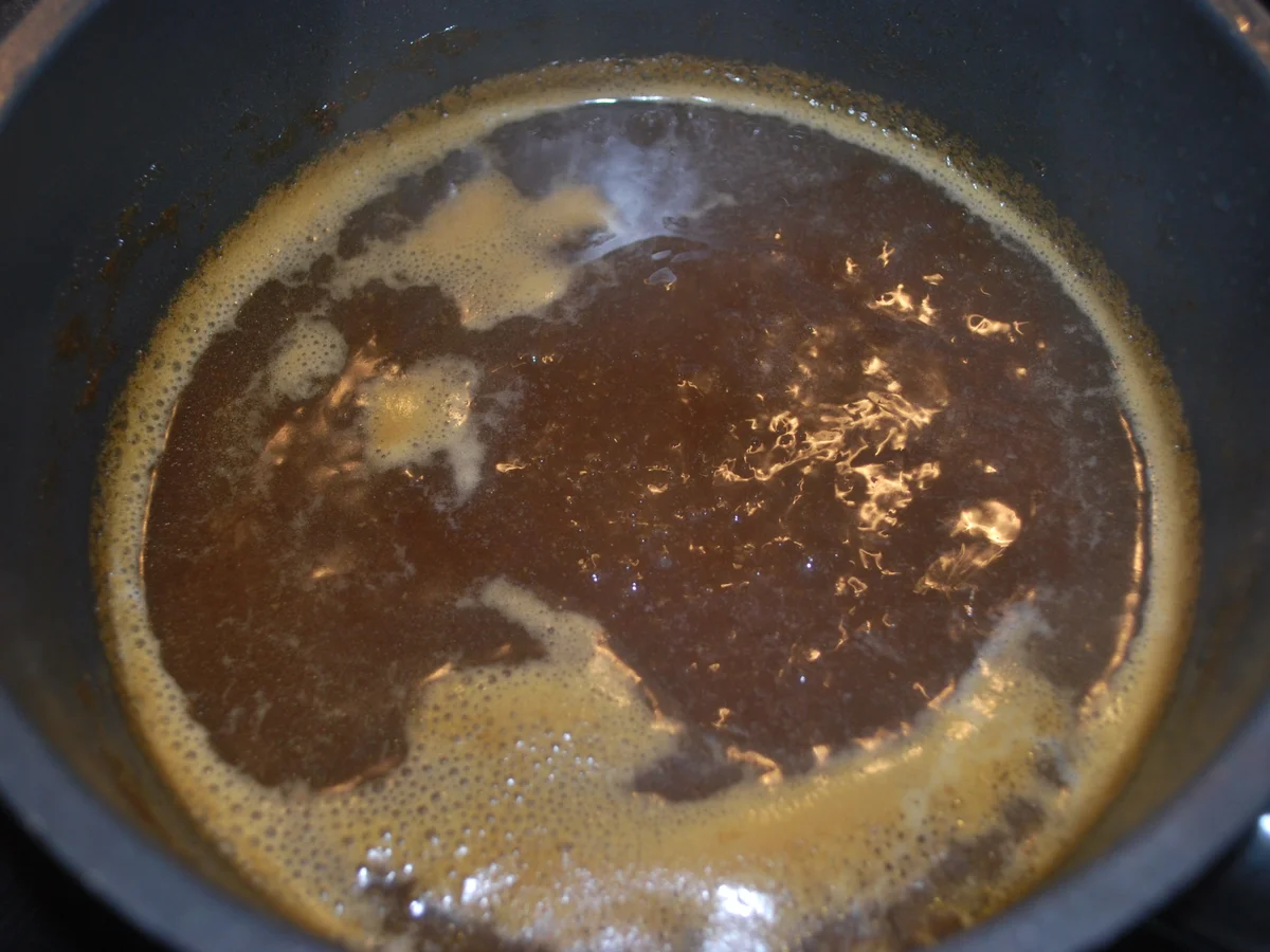 Rezept: Pulled duck-Knödel-Burger mit Rotkohl Bild Nr. 7 Pulled duck-Knödel-Burger mit Rotkohl - Rezept - Bild Nr. 7