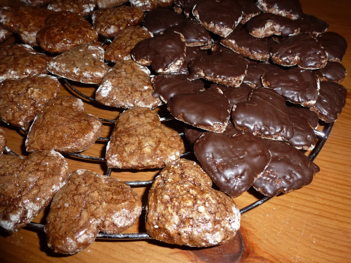 Rezept: Einfache Lebkuchen Bild Nr. 2 Einfache Lebkuchen - Rezept - Bild Nr. 2