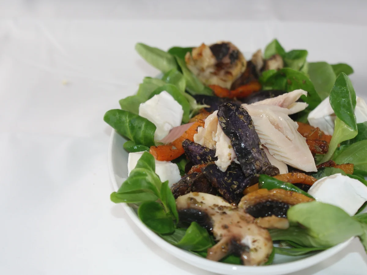 Rezept: Vitelotte - blaue Kartoffel mit Forelle und Kürbis Vitelotte - blaue Kartoffel mit Forelle und Kürbis - Rezept