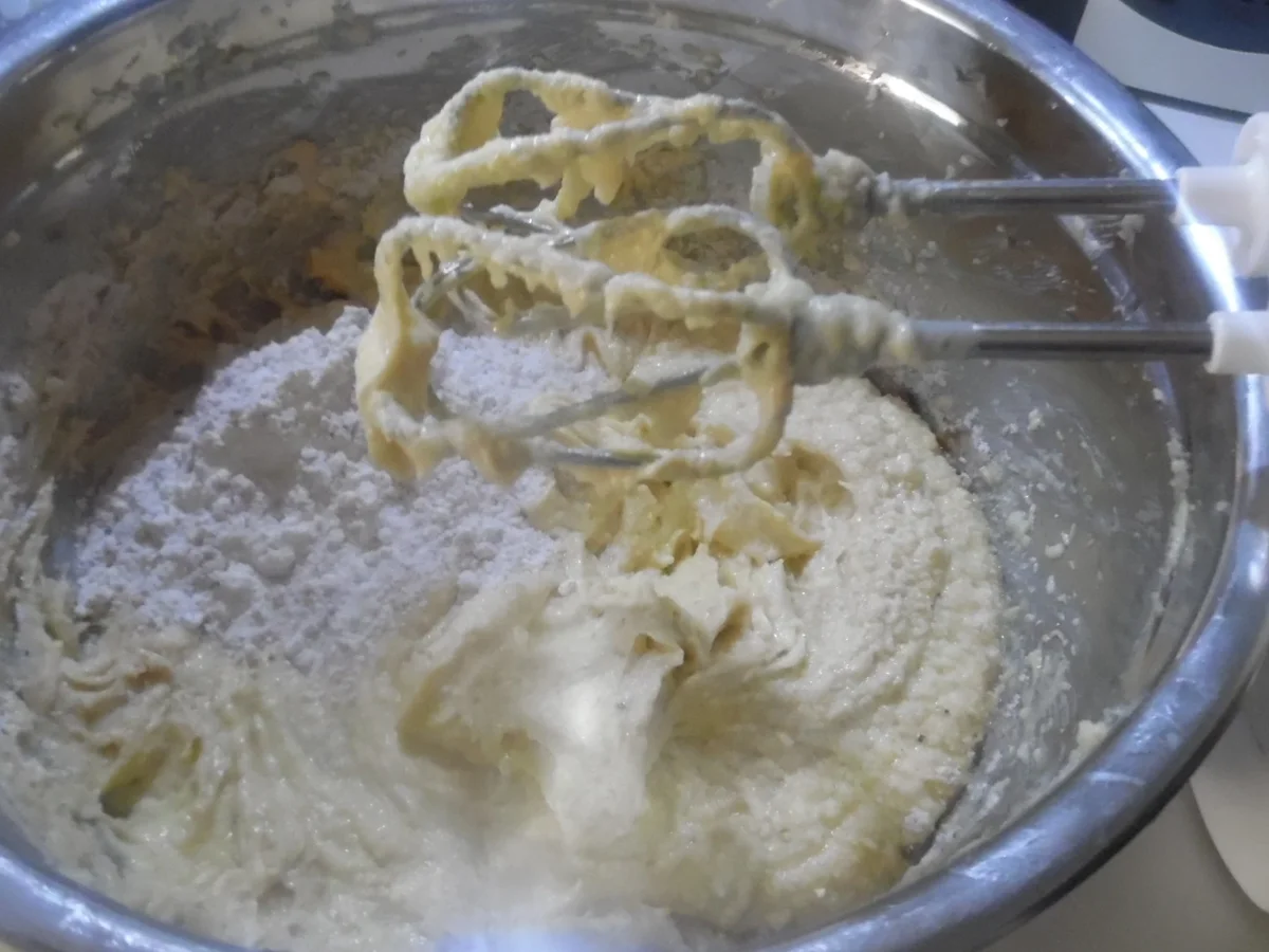 Glühwein-Gugelhupf - Rezept - Bild Nr. 10