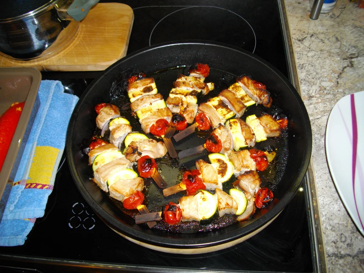 Thunfischspieße mit Risotto in Spitzpaprika - Rezept - Bild Nr. 6