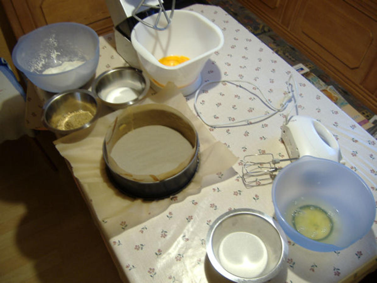 Hagebutten-Sahne-Torte - Rezept - Bild Nr. 2