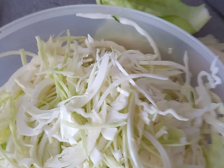 Kaninchen im Weisskohlkartoffelbett à la Biggi - Rezept - Bild Nr. 3