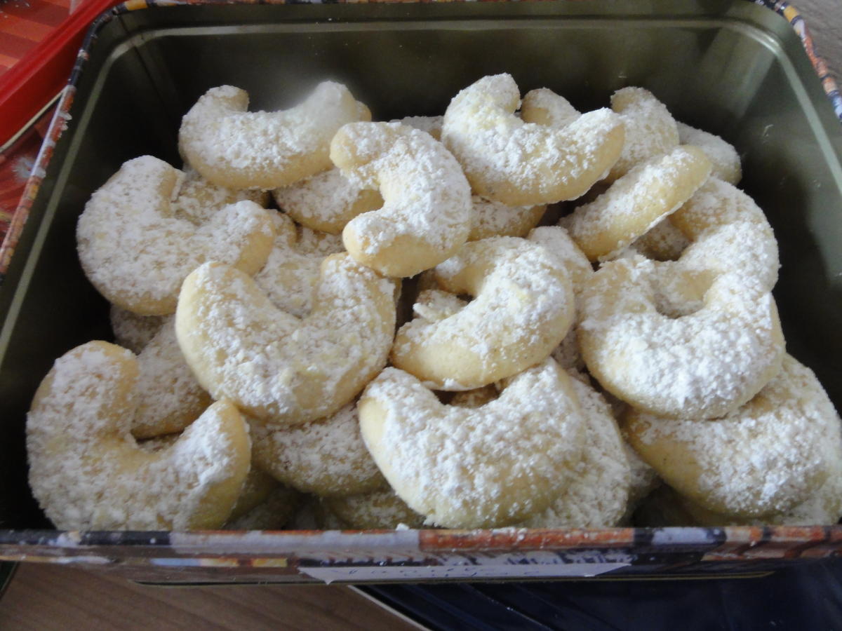 Kekse:   VANILLE - KIPFERL - Rezept