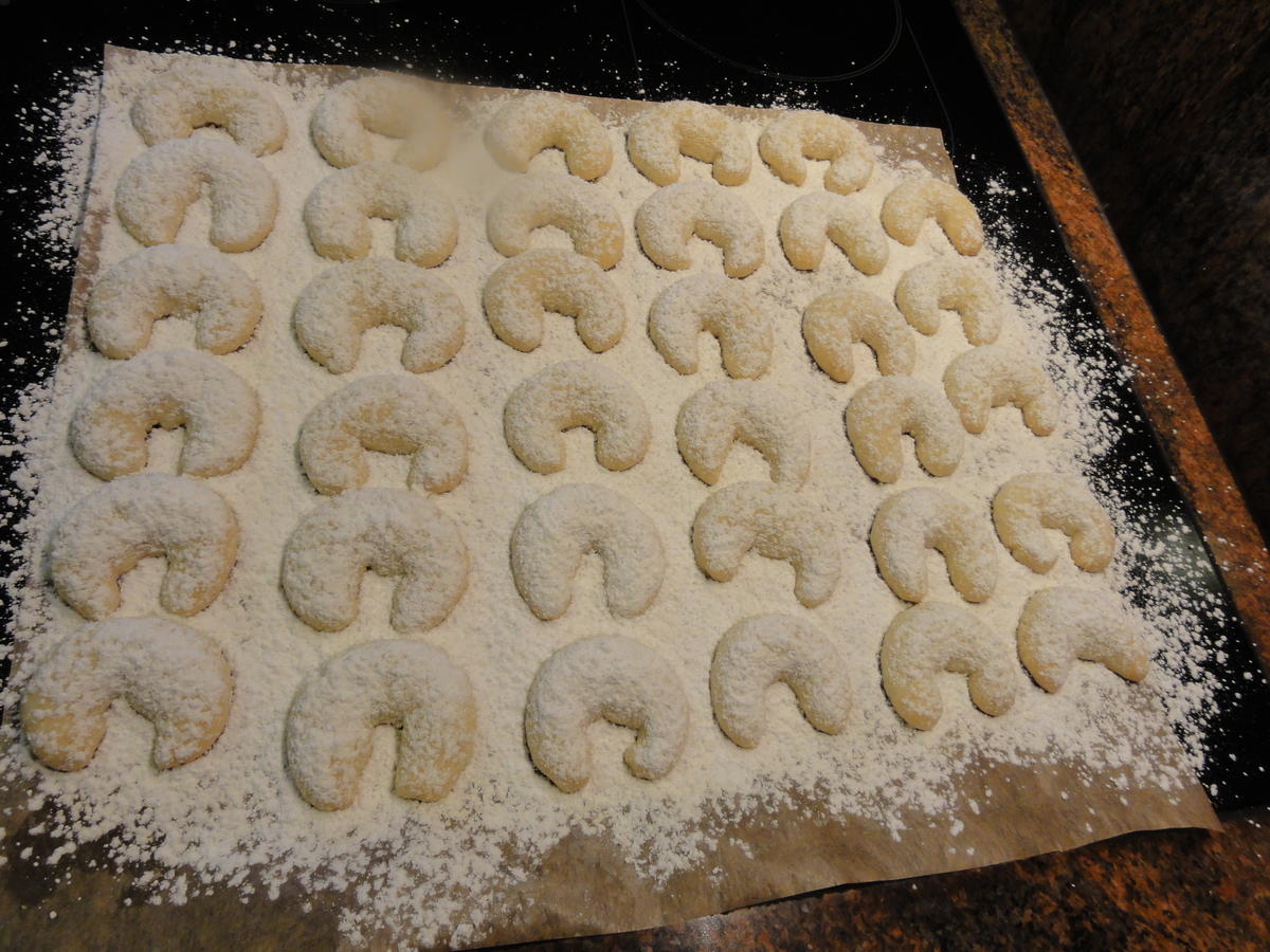 Kekse:   VANILLE - KIPFERL - Rezept - Bild Nr. 2