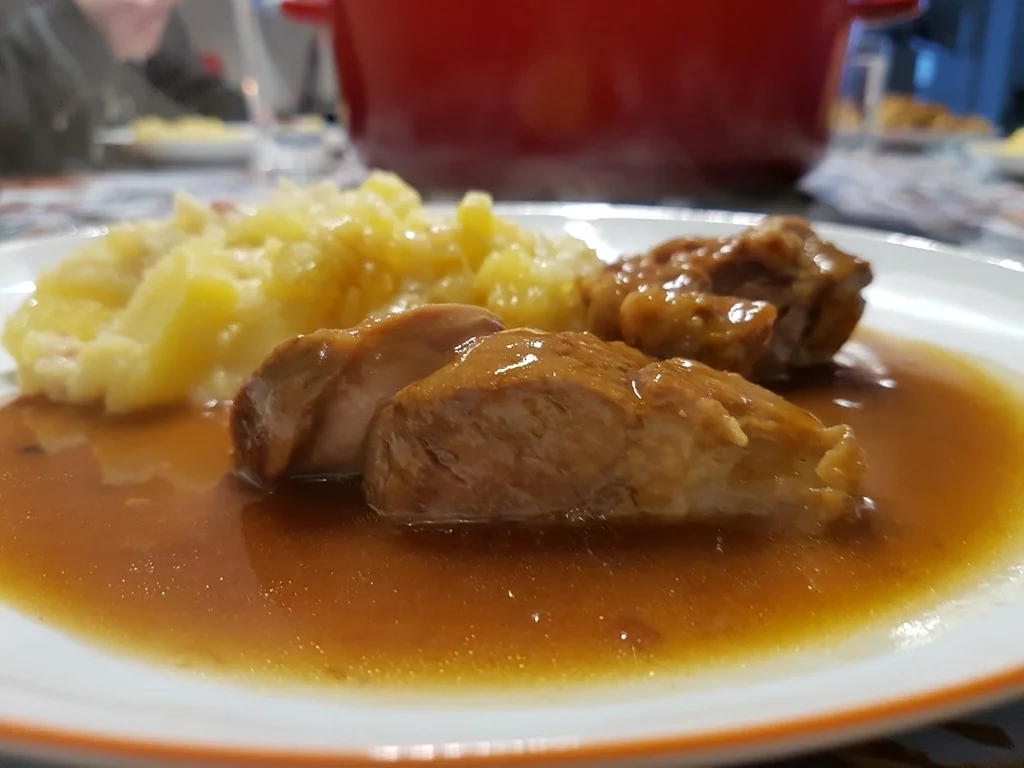 Spitzkohlgemüse mit Schinkenbraten - Rezept