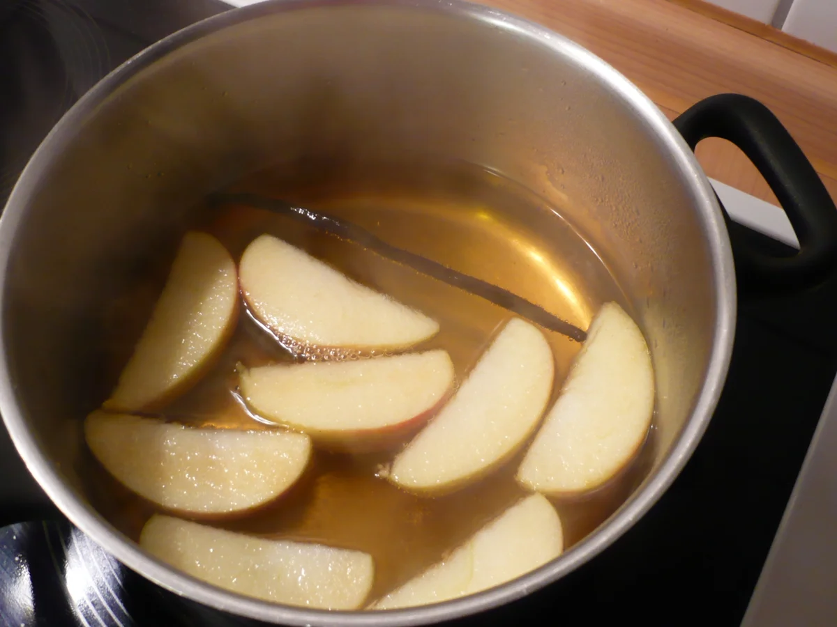 Apfel - Amaretto Punsch - Rezept - Bild Nr. 3