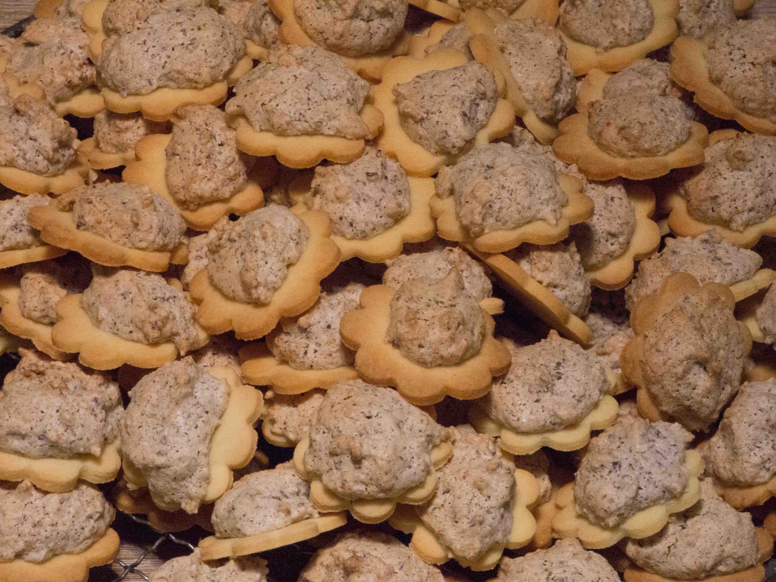 Bilder für Plätzchen: Makronenbrötchen Rezept