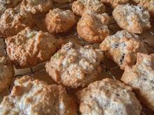 Plätzchen: Witwenküsse "Tante Hanna" - Rezept