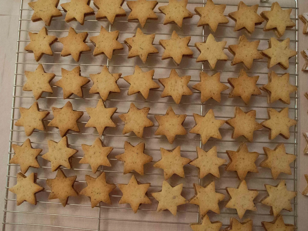 Plätzchen: Nougat-Sterne - Rezept - Bild Nr. 2