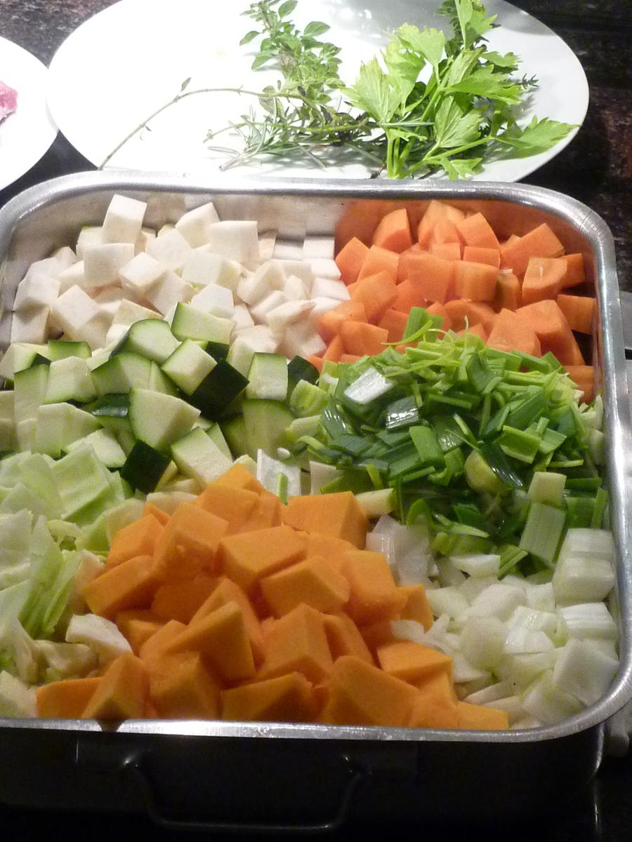 Gemüse-Kürbis-Kastanie Suppe - Rezept - Bild Nr. 3