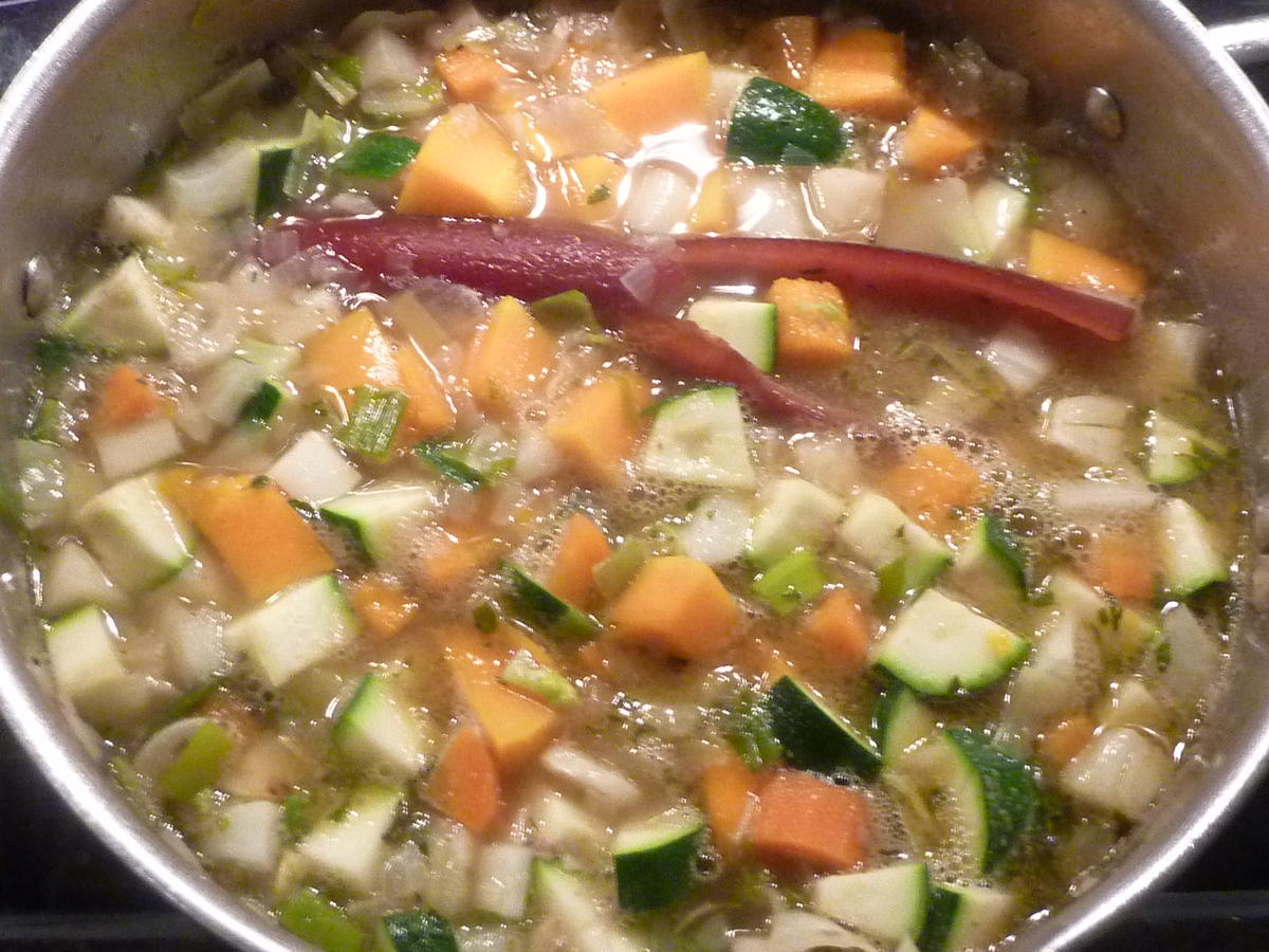 Gemüse-Kürbis-Kastanie Suppe - Rezept - Bild Nr. 9