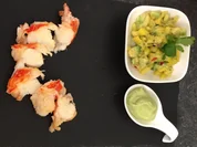 Lauwarme Languste auf Avocado-Limettencreme an thailändischem Mangosalat - Rezept