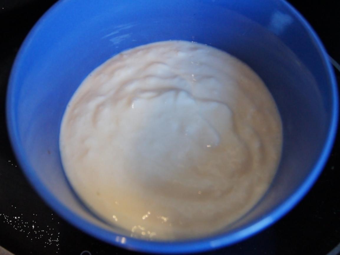 Rote Bete Puffer mit Räucherlachs und Jogurt Meerrettich Creme ...