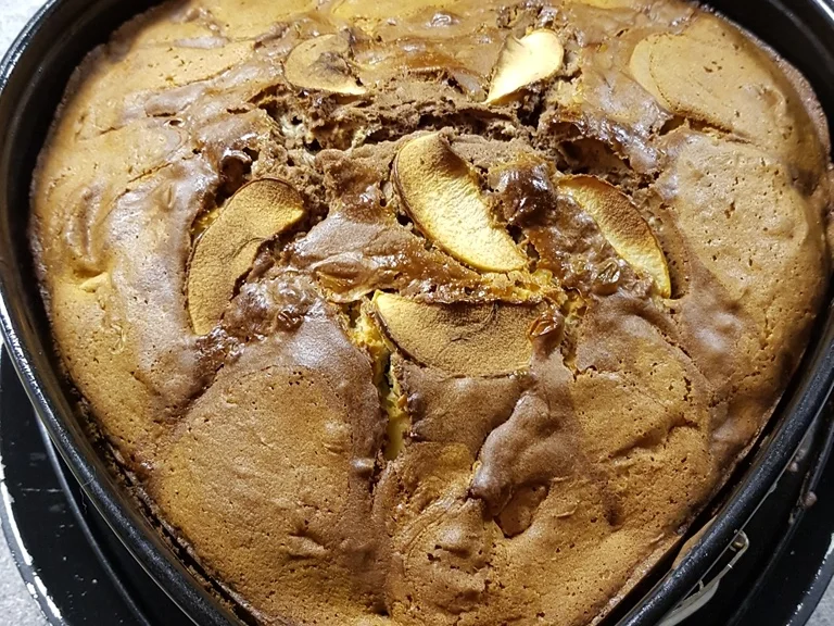 Apfelkuchen als Herz mit süssem Inhalt - Rezept - Bild Nr. 8