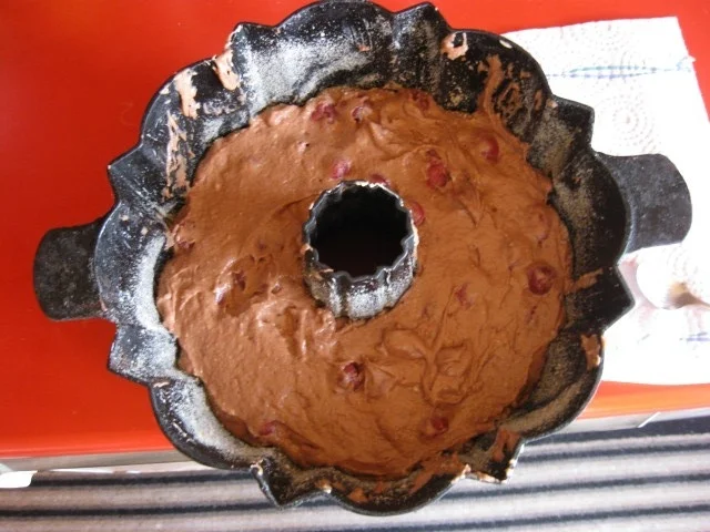 Schwarzwälder Kirsch Gugelhupf - Rezept - Bild Nr. 10