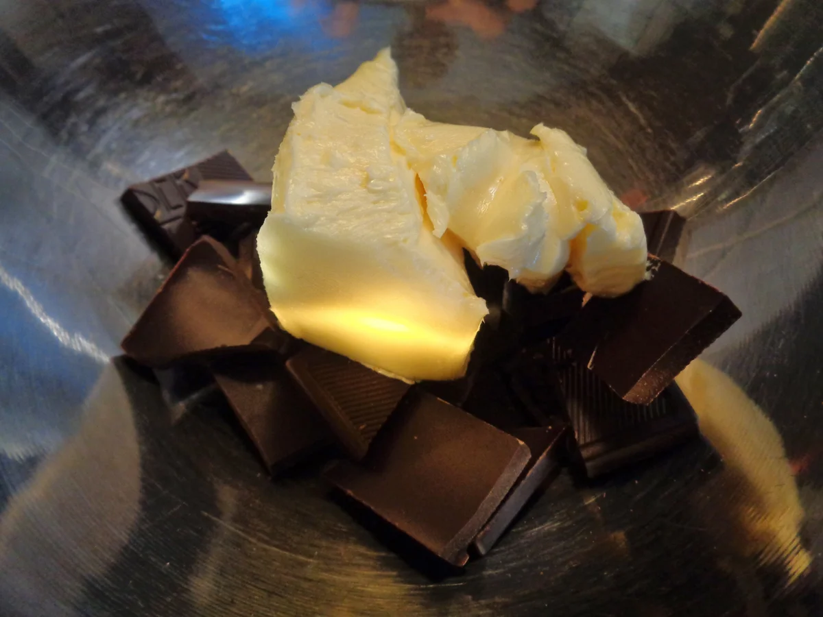 Kleine Schokoladen - Schmand - Torte - Rezept - Bild Nr. 1432