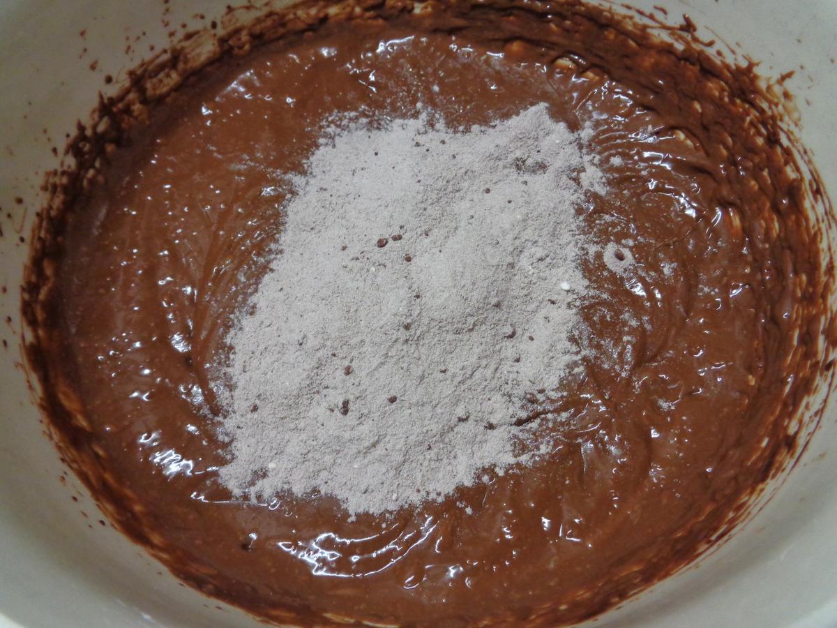 Kleine Schokoladen - Schmand - Torte - Rezept - Bild Nr. 1435