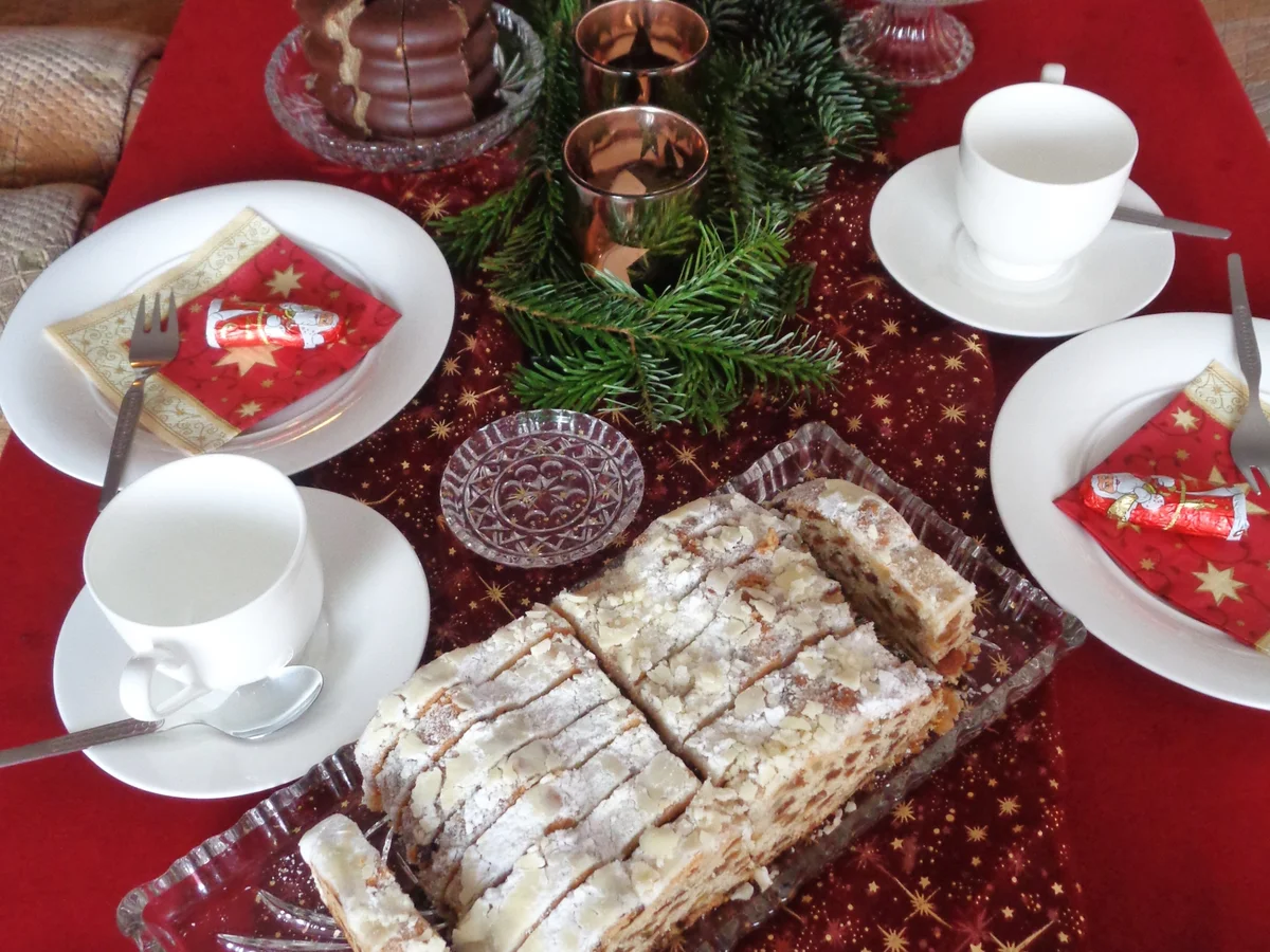 Kleine Schokoladen - Schmand - Torte - Rezept - Bild Nr. 1445