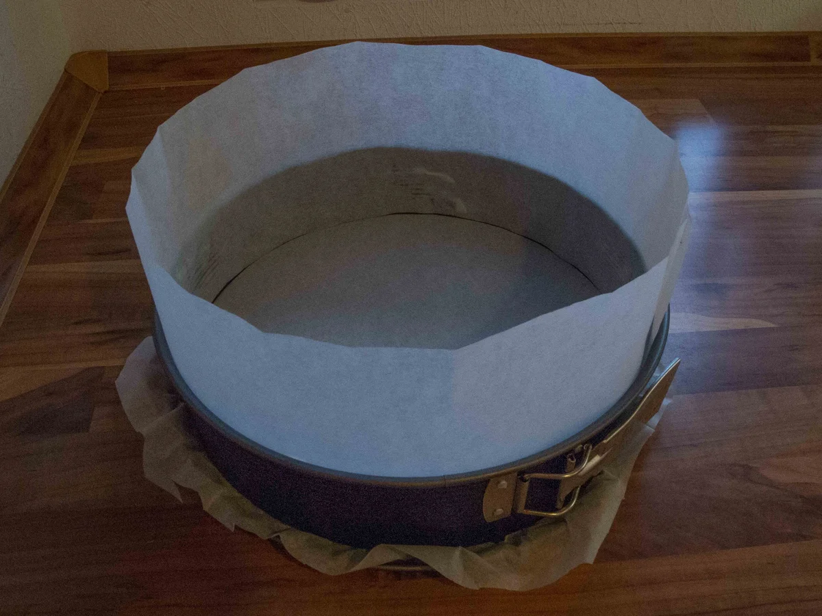 Kuchen: Spekulatius-Torte mit Glühweinkirschen - Rezept - Bild Nr. 2